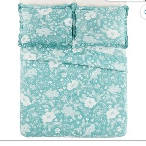 The Pioneer Woman Evie King Quilt Brand New